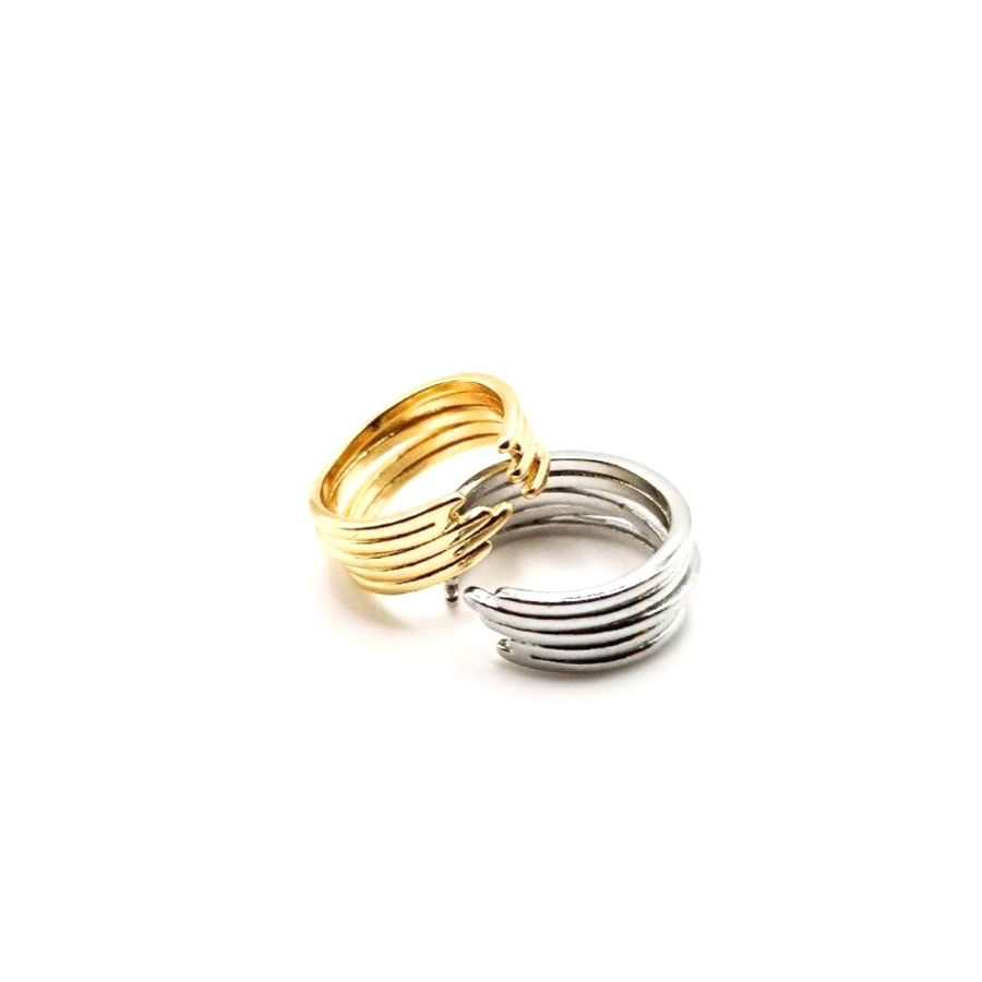 Anillo dorado líneas paralelas - foto 2
