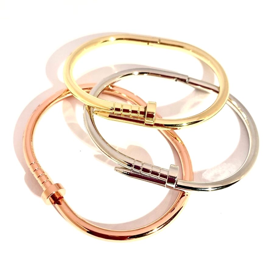 Brazalete tipo clavo plateado - foto 5