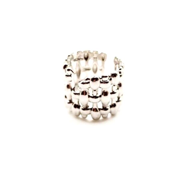 Anillo ancho plateado entramado
